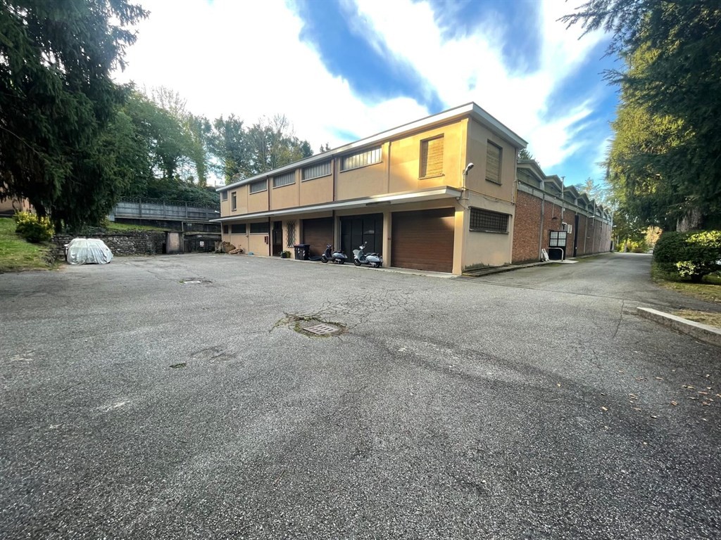 capannone commerciale indipendete mq 1500 - libero subito!