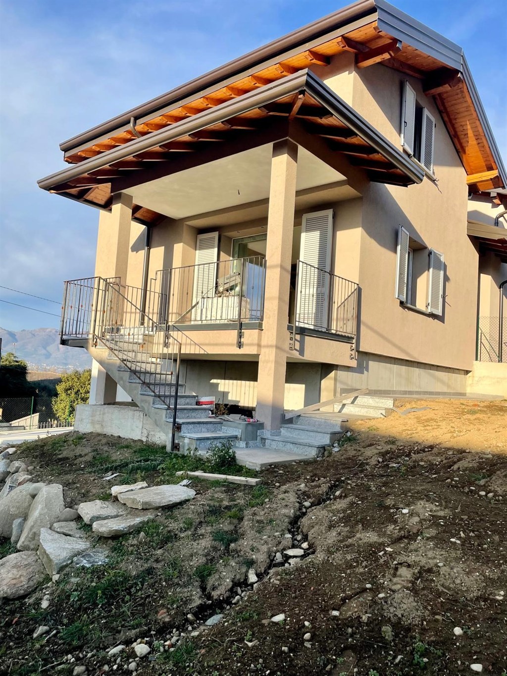 dvr1180 - nupvissima panoramoca villetta di 3 locali - doppi servizi - doppio box - 2 posti auto scoperti