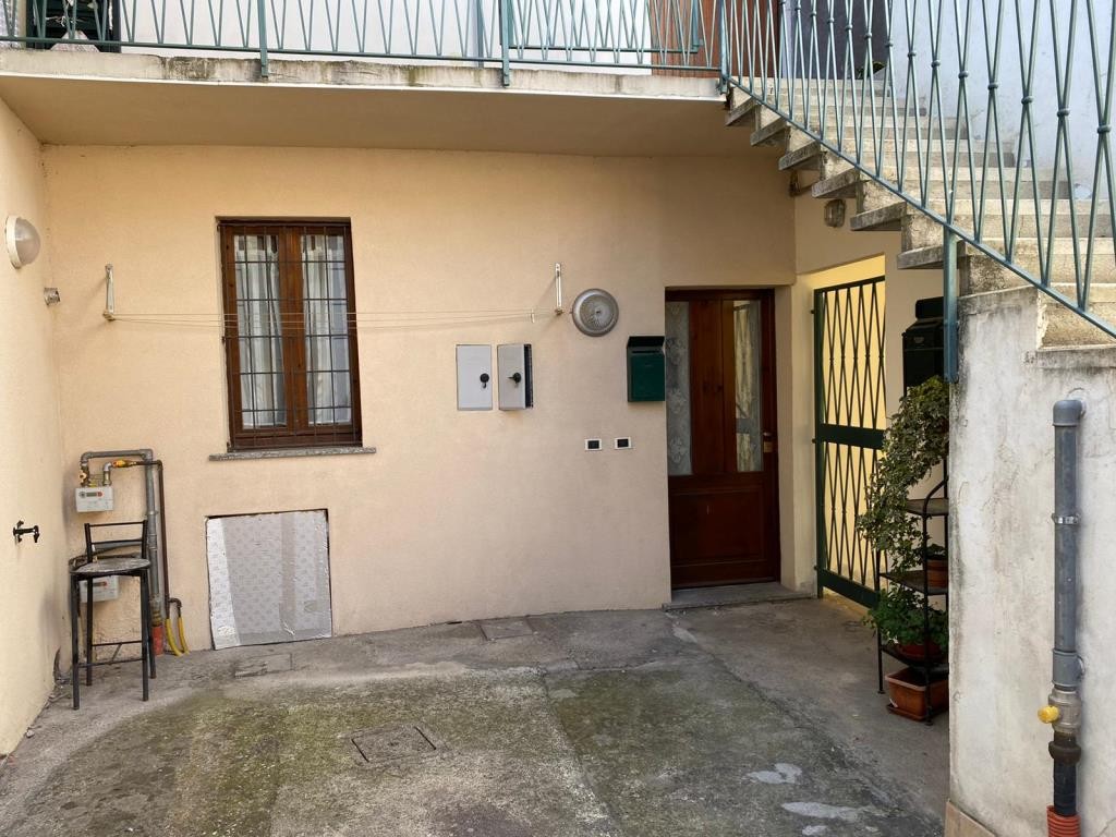 mln390 - ampio monolocale autonomo arredato