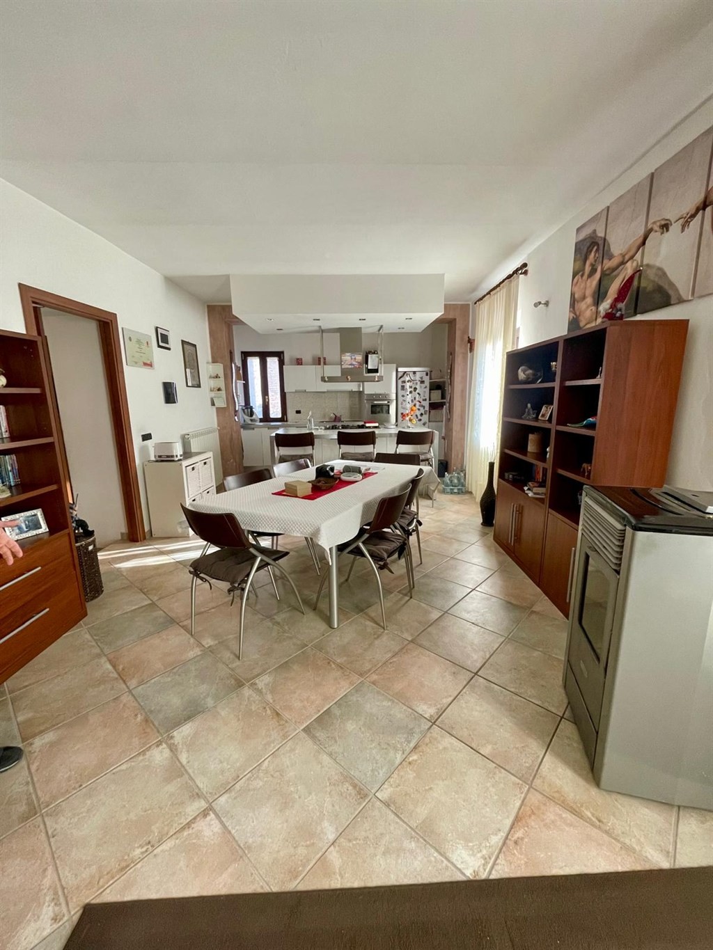 gl139/A - APPARTAMENTO INDIPENDENTE DI 3 LOCALI + DOPPI SERVIZI + SOLAIO MANSARDABILE + BOX