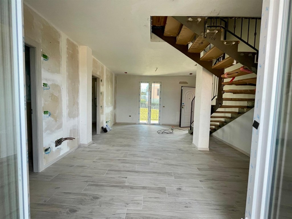 dvr1180 - nupvissima panoramoca villetta di 3 locali - doppi servizi - doppio box - 2 posti auto scoperti